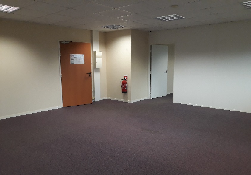 LOCATION BUREAUX DELTA 3 DOURGES