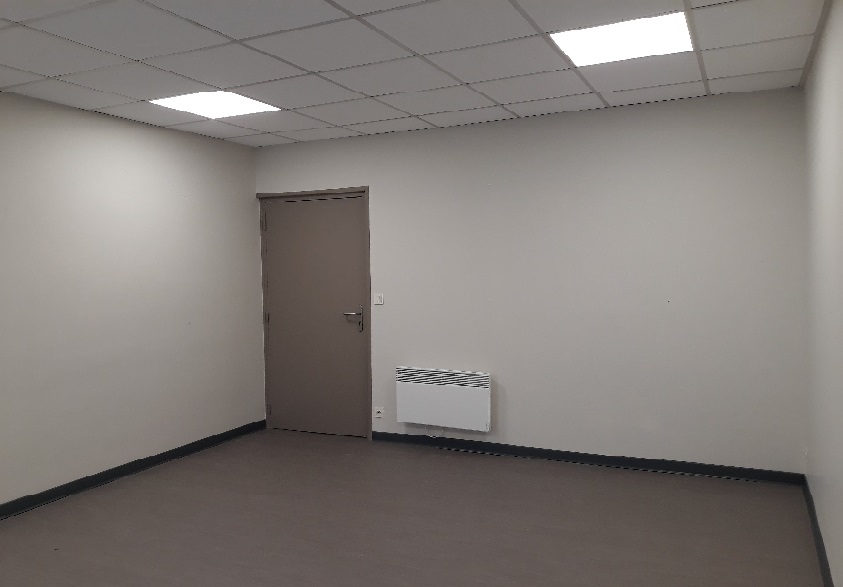 LOCATION BUREAU SAINT LAURENT BLANGY