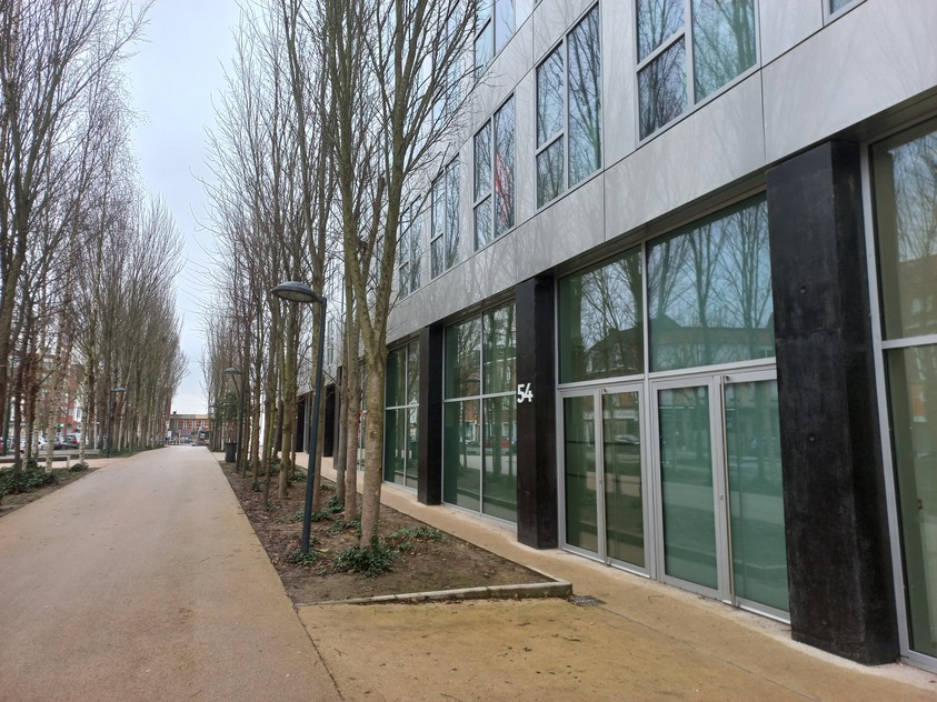 location bureau lens gare